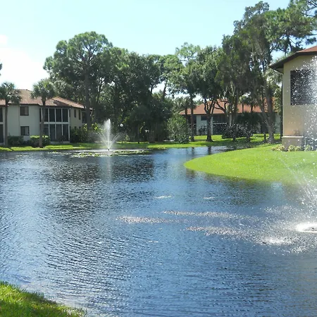 Shorewalk Vacation Villas
